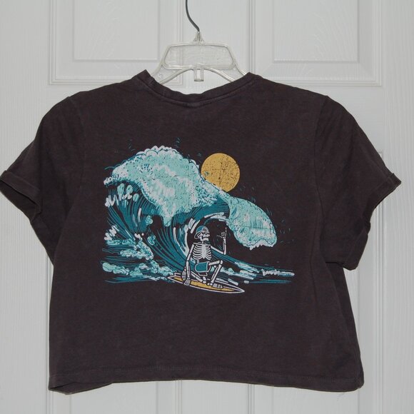 Vibe N' Cropped Graphic Tee, Women Size L (Bust: 43"), Faded Gray - Picture 3 of 5